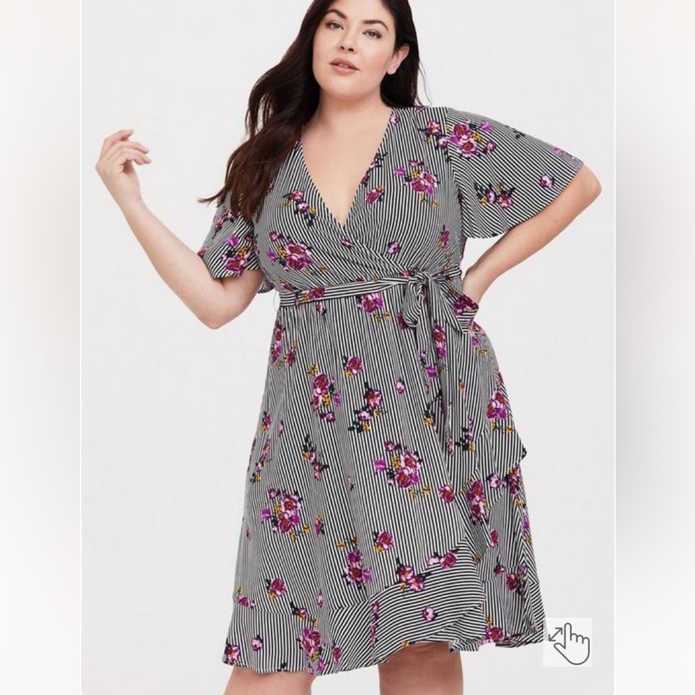 Torrid mini challis wrap dress, size 2 18/20